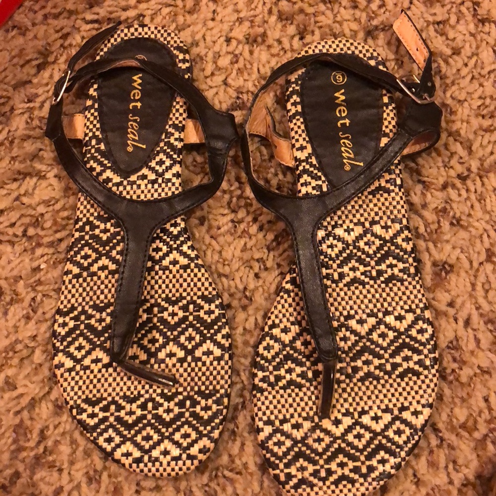 Sandals size 6